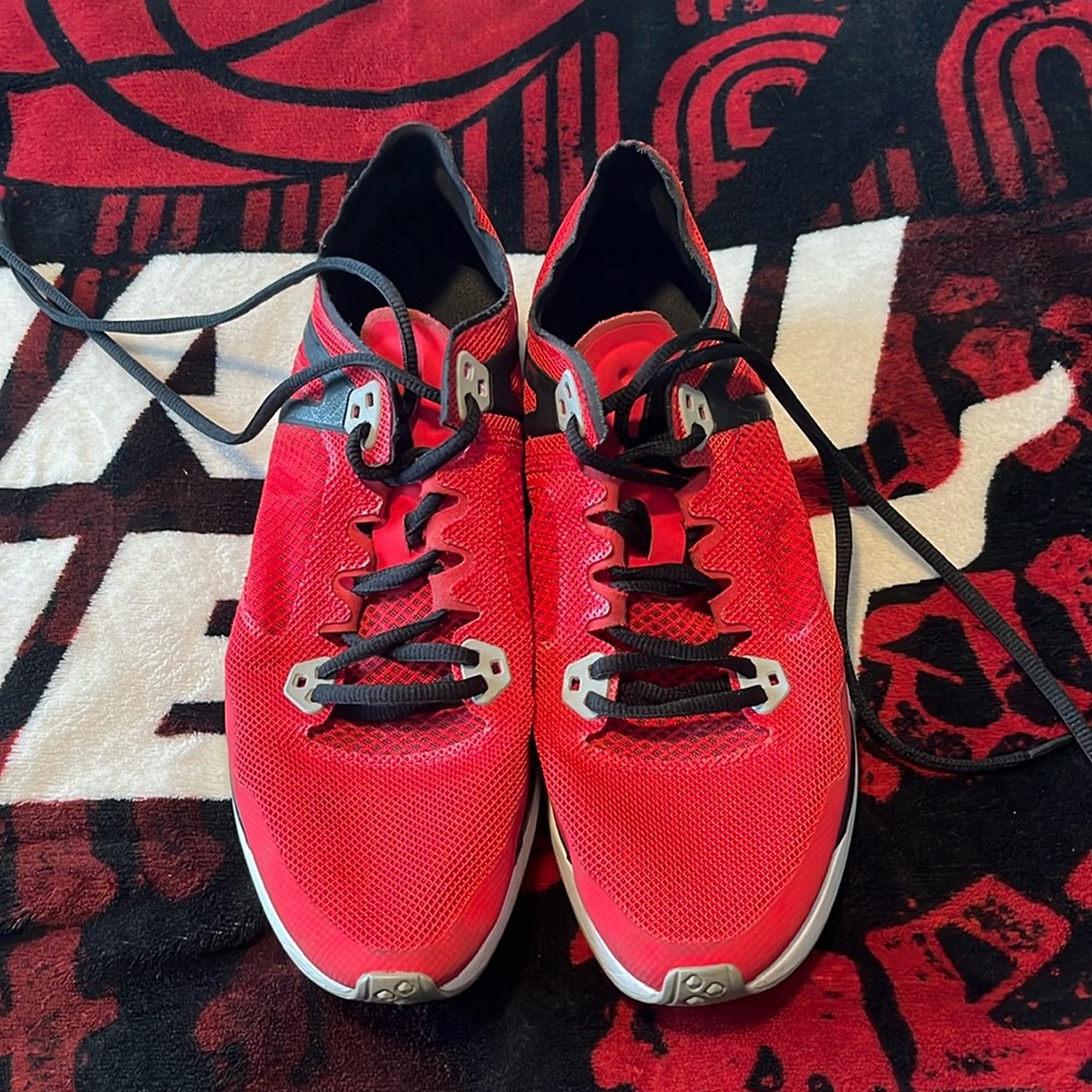 Jordan 89 Racer Tori Bravo Red